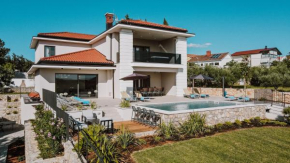 Luxury Villa Luana - new property
